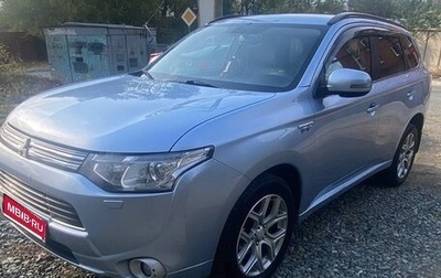 Mitsubishi Outlander III рестайлинг 3, 2014 год, 1 899 999 рублей, 1 фотография