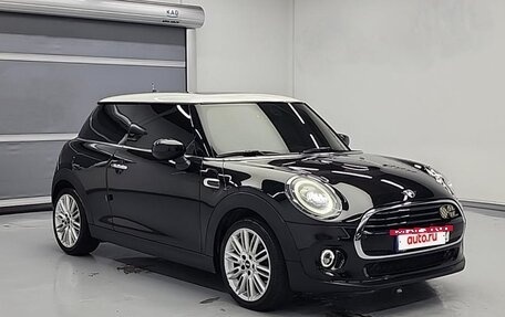 MINI Clubman, 2021 год, 2 179 000 рублей, 4 фотография