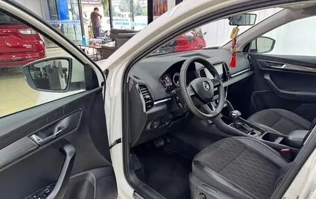 Skoda Karoq I, 2021 год, 2 090 000 рублей, 7 фотография