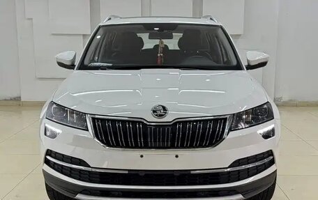 Skoda Karoq I, 2021 год, 2 090 000 рублей, 2 фотография
