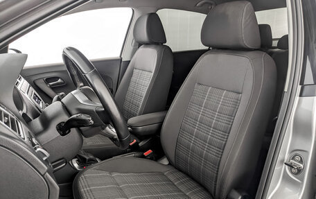 Volkswagen Polo VI (EU Market), 2018 год, 1 375 000 рублей, 20 фотография