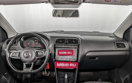 Volkswagen Polo VI (EU Market), 2018 год, 1 375 000 рублей, 14 фотография