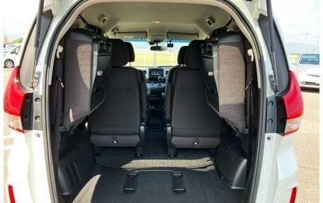 Honda Freed II, 2021 год, 1 060 000 рублей, 20 фотография