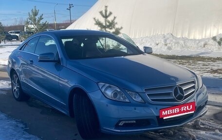 Mercedes-Benz E-Класс, 2010 год, 1 490 000 рублей, 4 фотография
