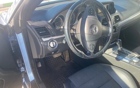 Mercedes-Benz E-Класс, 2010 год, 1 490 000 рублей, 16 фотография