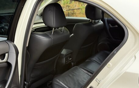 Honda Accord VIII рестайлинг, 2010 год, 1 070 000 рублей, 17 фотография