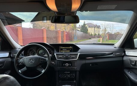 Mercedes-Benz E-Класс, 2011 год, 1 150 000 рублей, 16 фотография