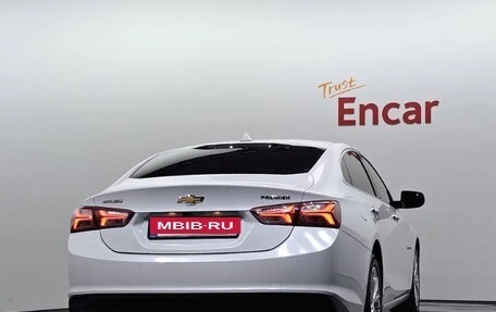 Chevrolet Malibu IX, 2022 год, 1 205 000 рублей, 4 фотография