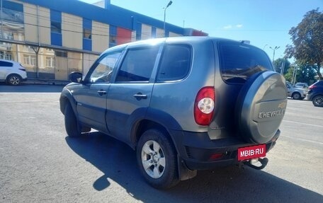 Chevrolet Niva I рестайлинг, 2016 год, 695 000 рублей, 6 фотография