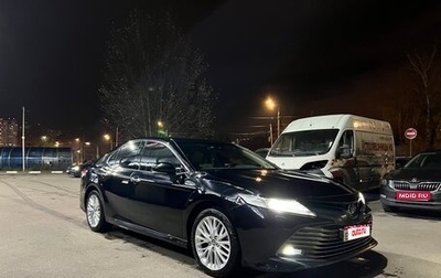 Toyota Camry, 2019 год, 2 950 000 рублей, 1 фотография