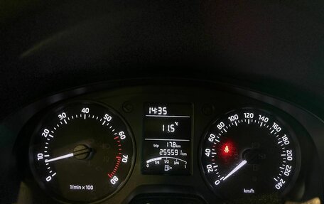 Skoda Rapid I, 2015 год, 735 000 рублей, 11 фотография