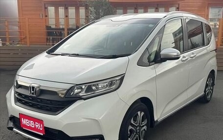 Honda Freed II, 2021 год, 1 500 213 рублей, 1 фотография