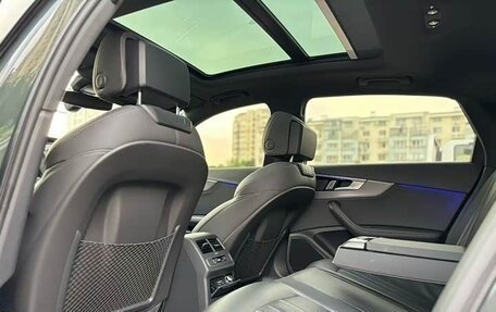 Audi A4, 2022 год, 2 140 000 рублей, 10 фотография