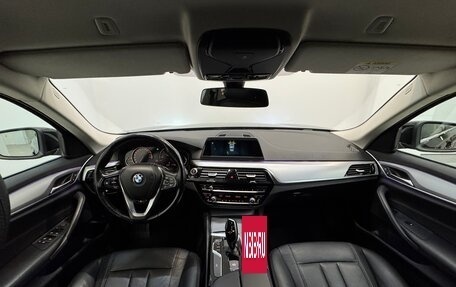 BMW 5 серия, 2018 год, 2 590 000 рублей, 10 фотография
