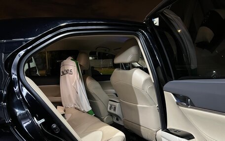 Toyota Camry, 2019 год, 2 950 000 рублей, 6 фотография