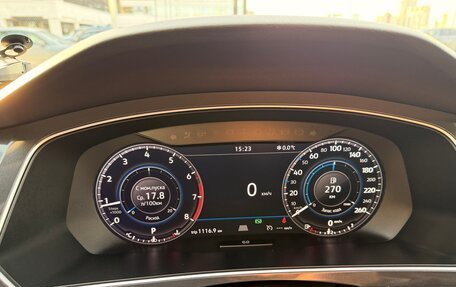 Volkswagen Tiguan II, 2018 год, 2 700 000 рублей, 4 фотография