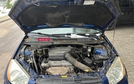 Toyota RAV4, 2002 год, 645 000 рублей, 24 фотография