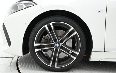 BMW 1 серия, 2023 год, 2 800 031 рублей, 15 фотография