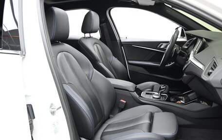 BMW 1 серия, 2023 год, 2 800 031 рублей, 9 фотография