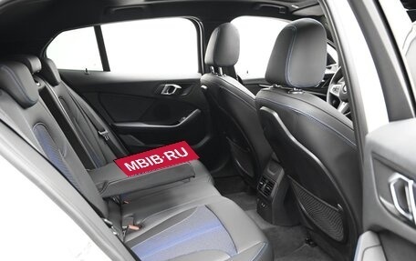 BMW 1 серия, 2023 год, 2 800 031 рублей, 13 фотография