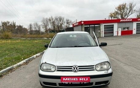 Volkswagen Golf IV, 2000 год, 260 000 рублей, 3 фотография