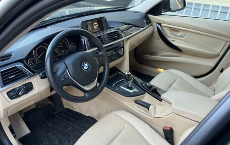 BMW 3 серия, 2016 год, 1 900 000 рублей, 12 фотография