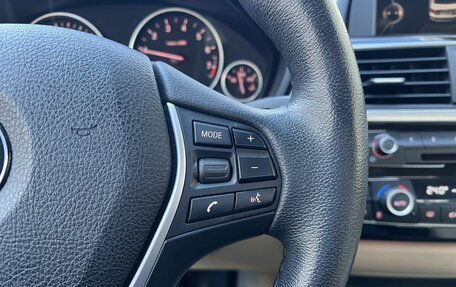 BMW 3 серия, 2016 год, 1 900 000 рублей, 16 фотография