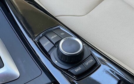 BMW 3 серия, 2016 год, 1 900 000 рублей, 18 фотография