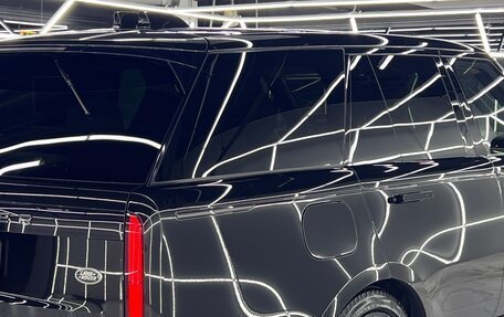 Land Rover Range Rover IV рестайлинг, 2023 год, 18 900 000 рублей, 5 фотография