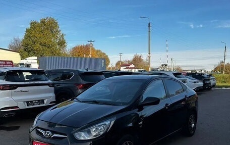 Hyundai Solaris II рестайлинг, 2011 год, 520 000 рублей, 1 фотография