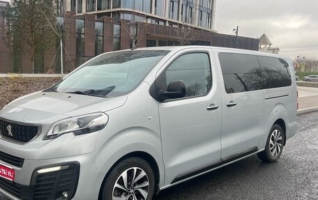 Peugeot Traveller I, 2020 год, 3 450 000 рублей, 1 фотография