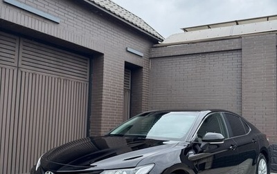 Toyota Camry, 2021 год, 2 370 000 рублей, 1 фотография