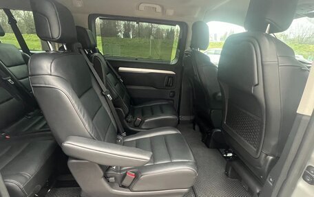 Peugeot Traveller I, 2020 год, 3 450 000 рублей, 10 фотография