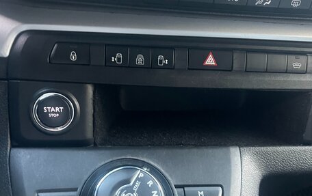 Peugeot Traveller I, 2020 год, 3 450 000 рублей, 16 фотография