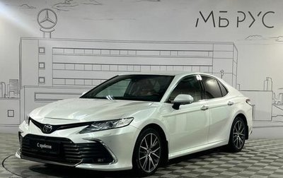 Toyota Camry, 2021 год, 3 825 000 рублей, 1 фотография