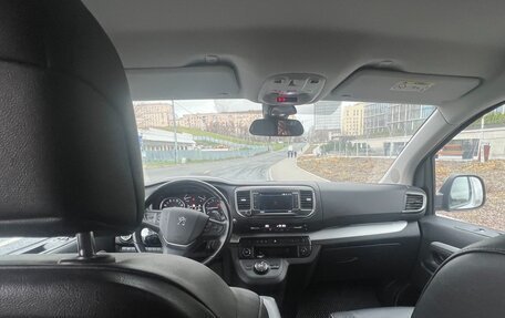 Peugeot Traveller I, 2020 год, 3 450 000 рублей, 19 фотография