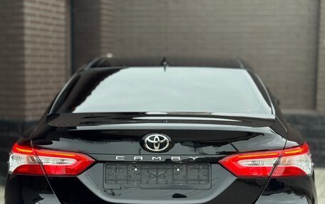 Toyota Camry, 2021 год, 2 370 000 рублей, 7 фотография