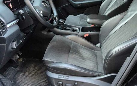 Skoda Karoq I, 2020 год, 2 500 000 рублей, 9 фотография