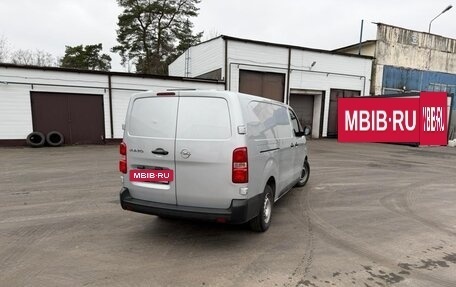 Opel Vivaro, 2020 год, 1 950 000 рублей, 5 фотография