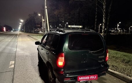 Chevrolet Niva I рестайлинг, 2005 год, 270 000 рублей, 2 фотография