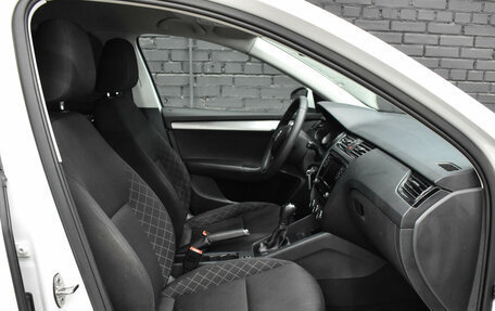 Skoda Octavia, 2017 год, 1 350 000 рублей, 10 фотография