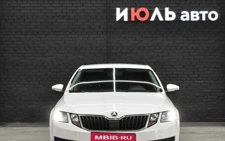 Skoda Octavia, 2017 год, 1 350 000 рублей, 2 фотография