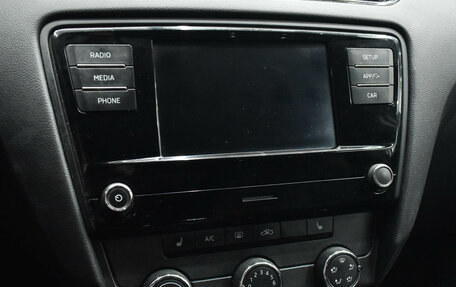 Skoda Octavia, 2017 год, 1 350 000 рублей, 14 фотография