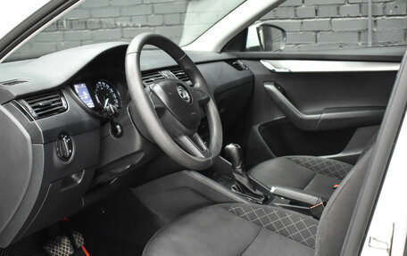 Skoda Octavia, 2017 год, 1 350 000 рублей, 16 фотография