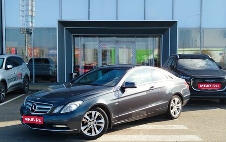 Mercedes-Benz E-Класс, 2011 год, 1 340 000 рублей, 3 фотография