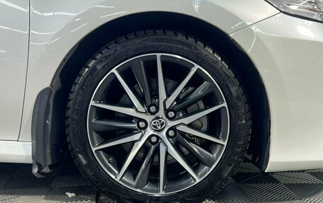 Toyota Camry, 2021 год, 3 825 000 рублей, 5 фотография