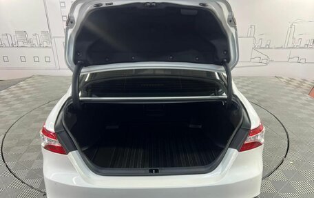 Toyota Camry, 2021 год, 3 825 000 рублей, 7 фотография