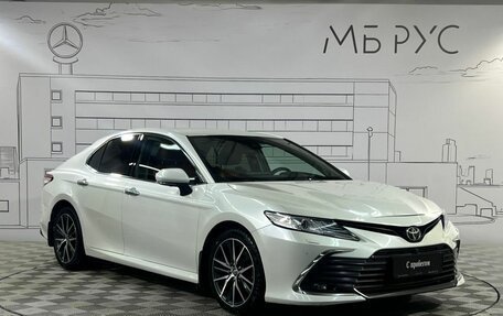 Toyota Camry, 2021 год, 3 825 000 рублей, 3 фотография
