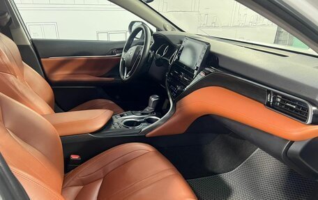 Toyota Camry, 2021 год, 3 825 000 рублей, 29 фотография