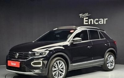 Volkswagen T-Roc I, 2021 год, 2 496 000 рублей, 1 фотография